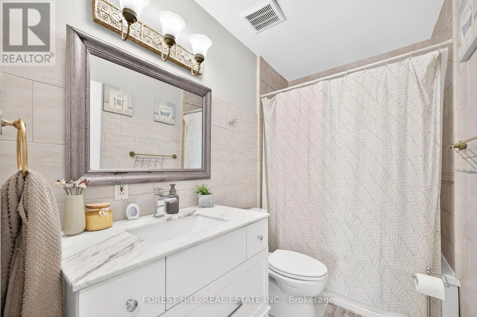 104 ARMITAGE DRIVE