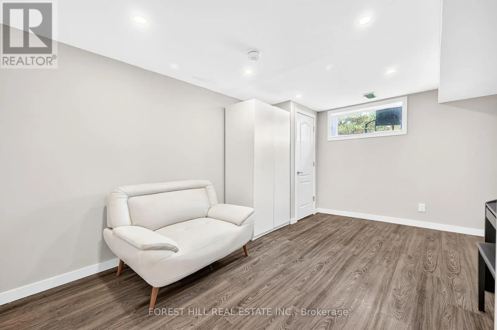 104 ARMITAGE DRIVE