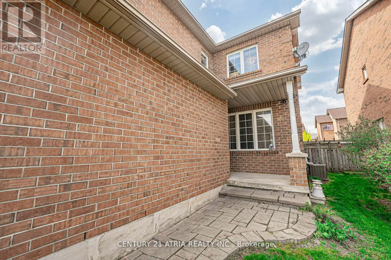 40 NOTTINGHAM DRIVE