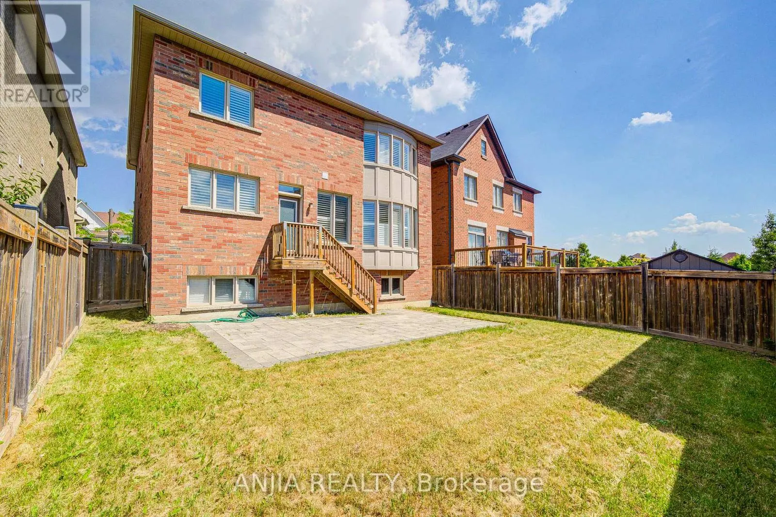 123 GREENFOREST GROVE