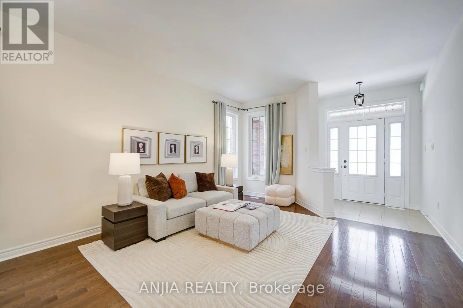 123 GREENFOREST GROVE