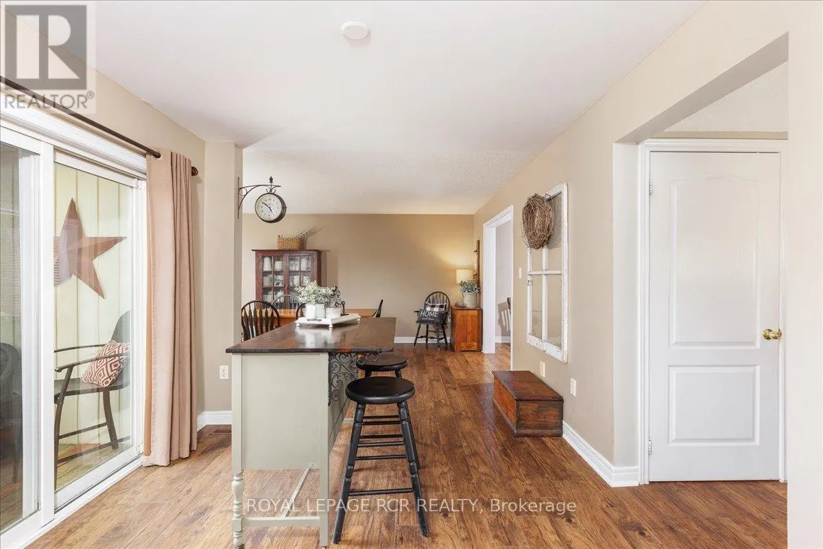 340 KING STREET E