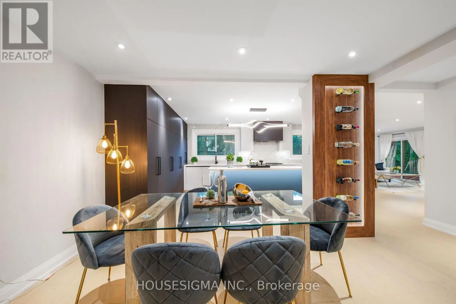 50 ROYAL ORCHARD BOULEVARD