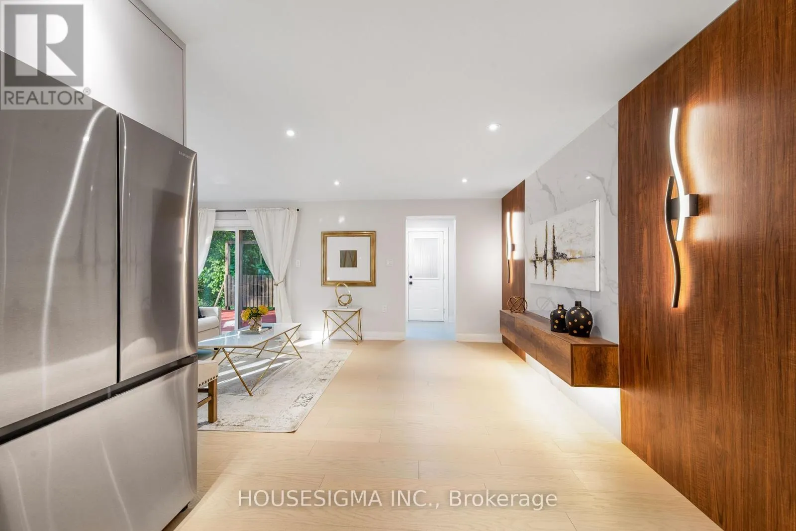 50 ROYAL ORCHARD BOULEVARD