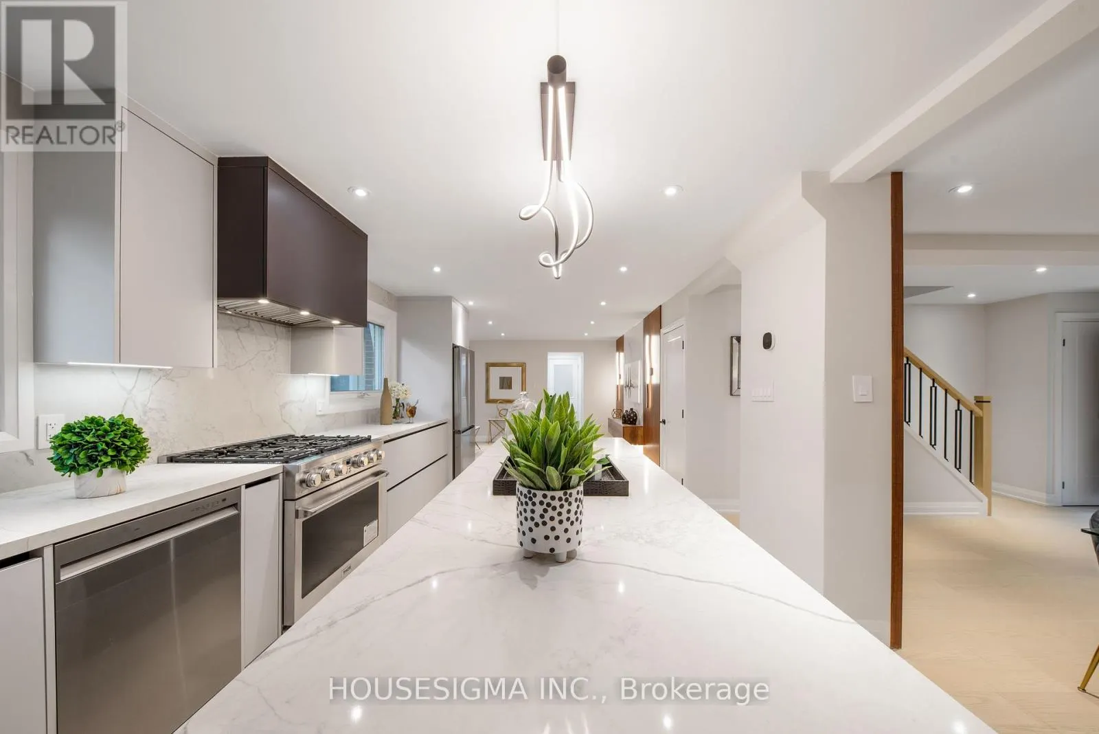 50 ROYAL ORCHARD BOULEVARD