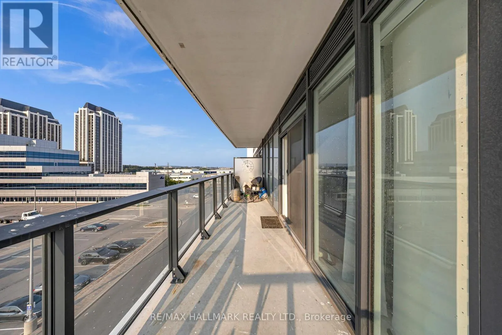 427 - 9000 JANE STREET