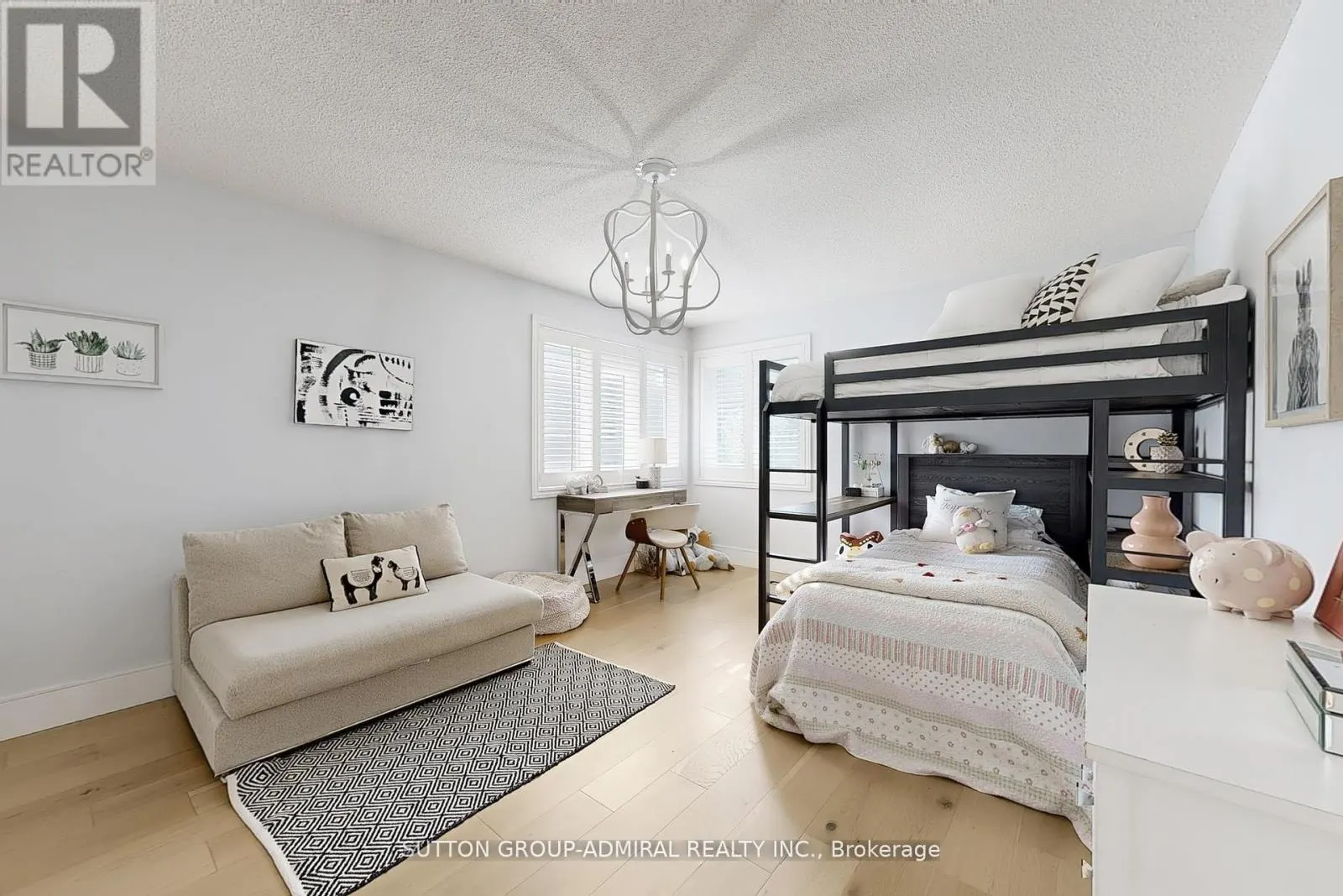 18 TANNERY COURT