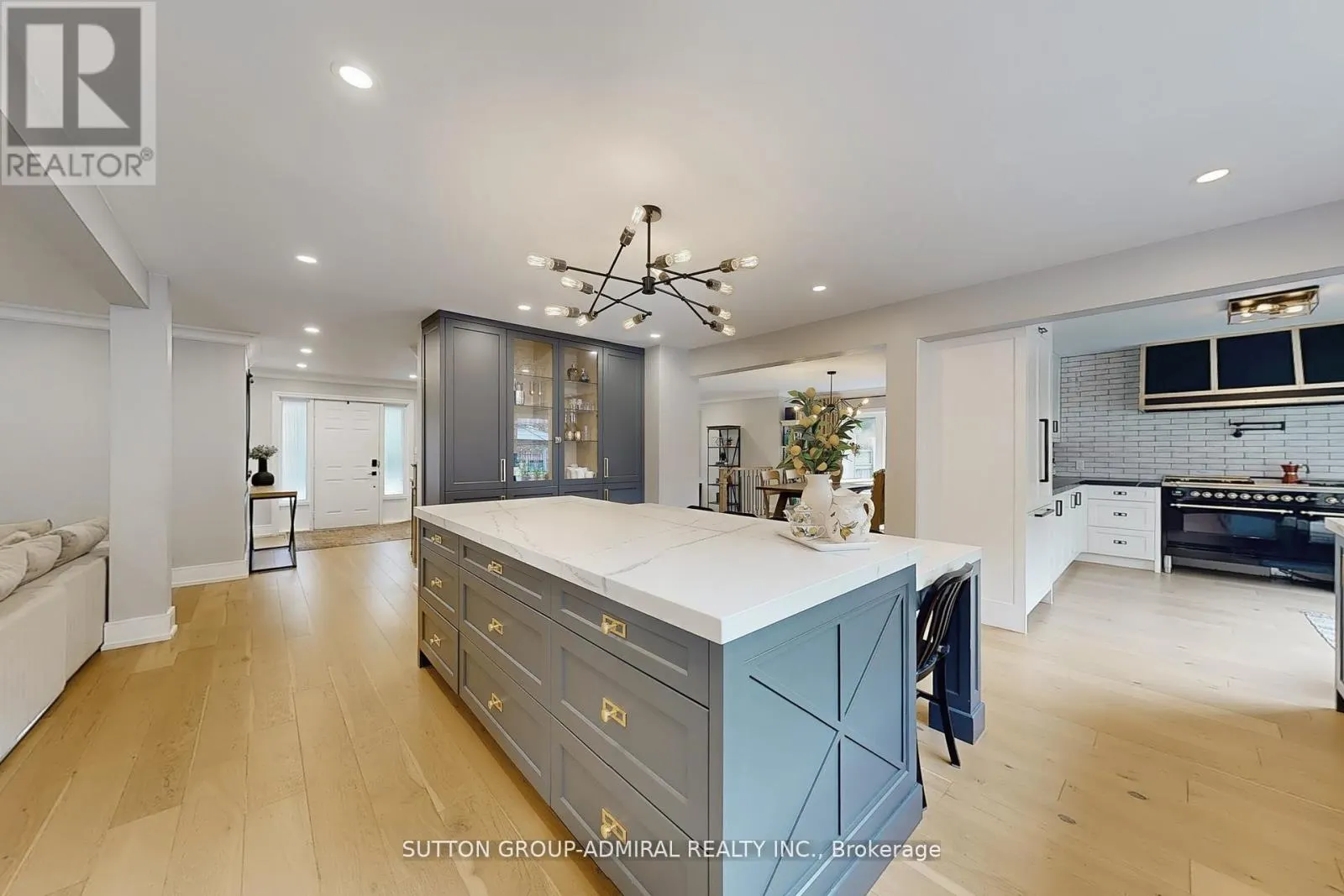 18 TANNERY COURT