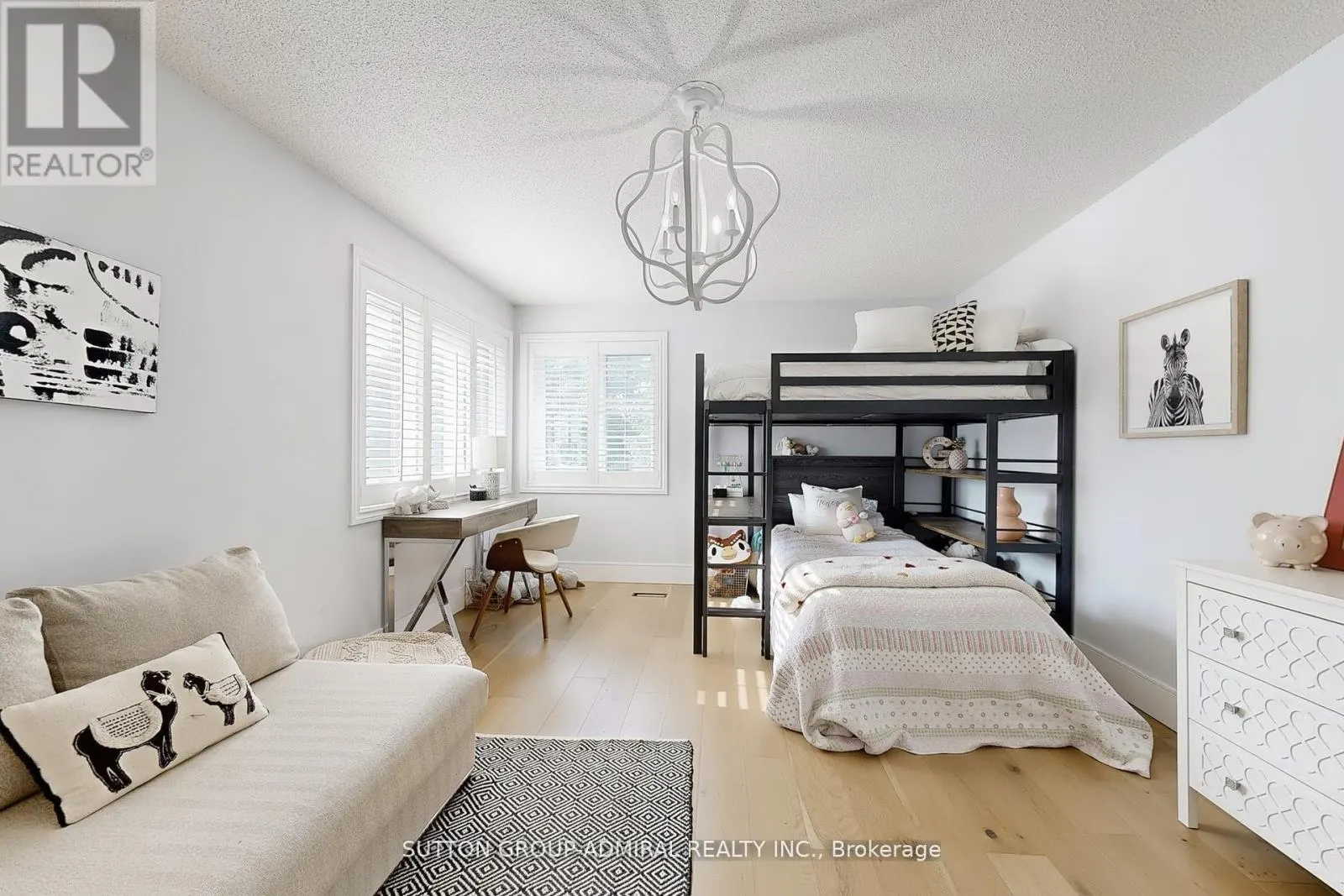 18 TANNERY COURT