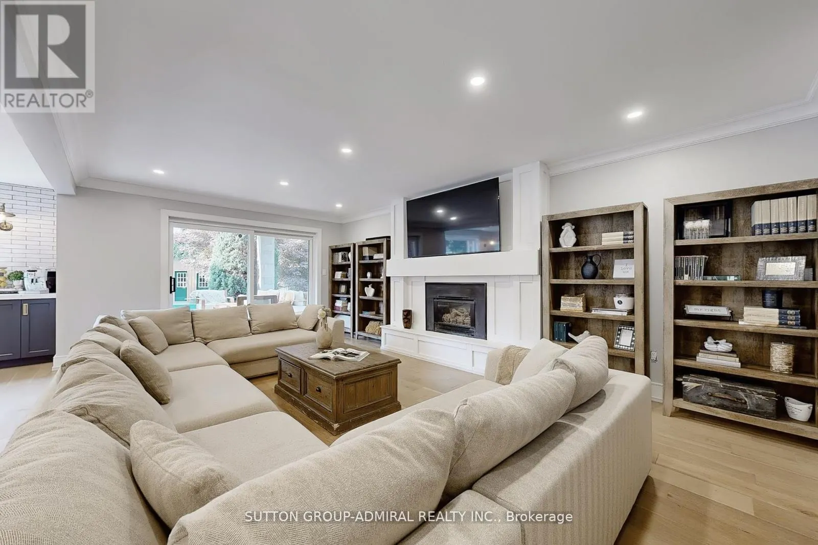 18 TANNERY COURT