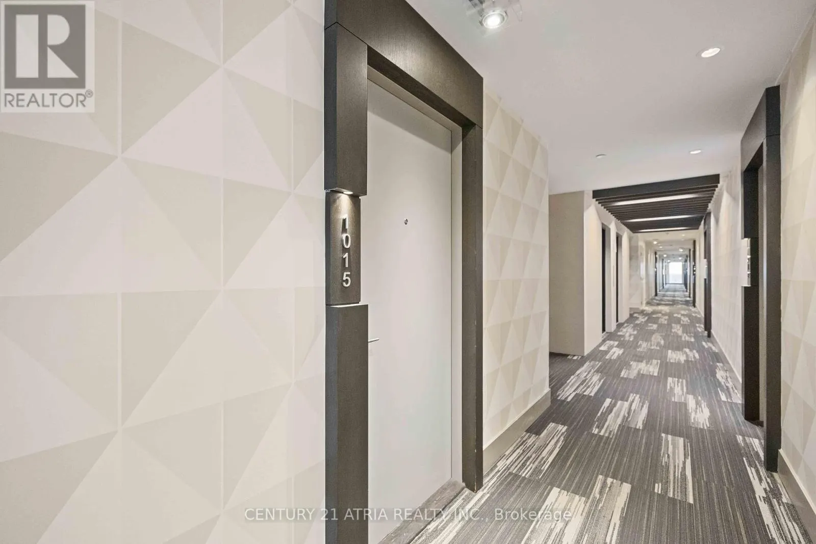 1015 - 180 ENTERPRISE BOULEVARD
