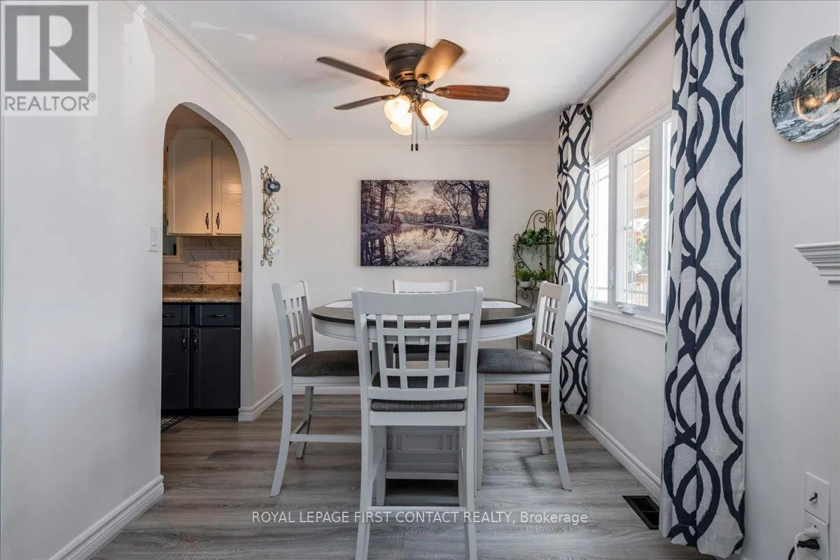 3 WEEPING WILLOW DRIVE