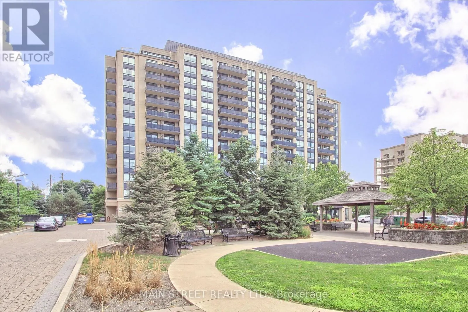 308 - 520 STEELES AVENUE