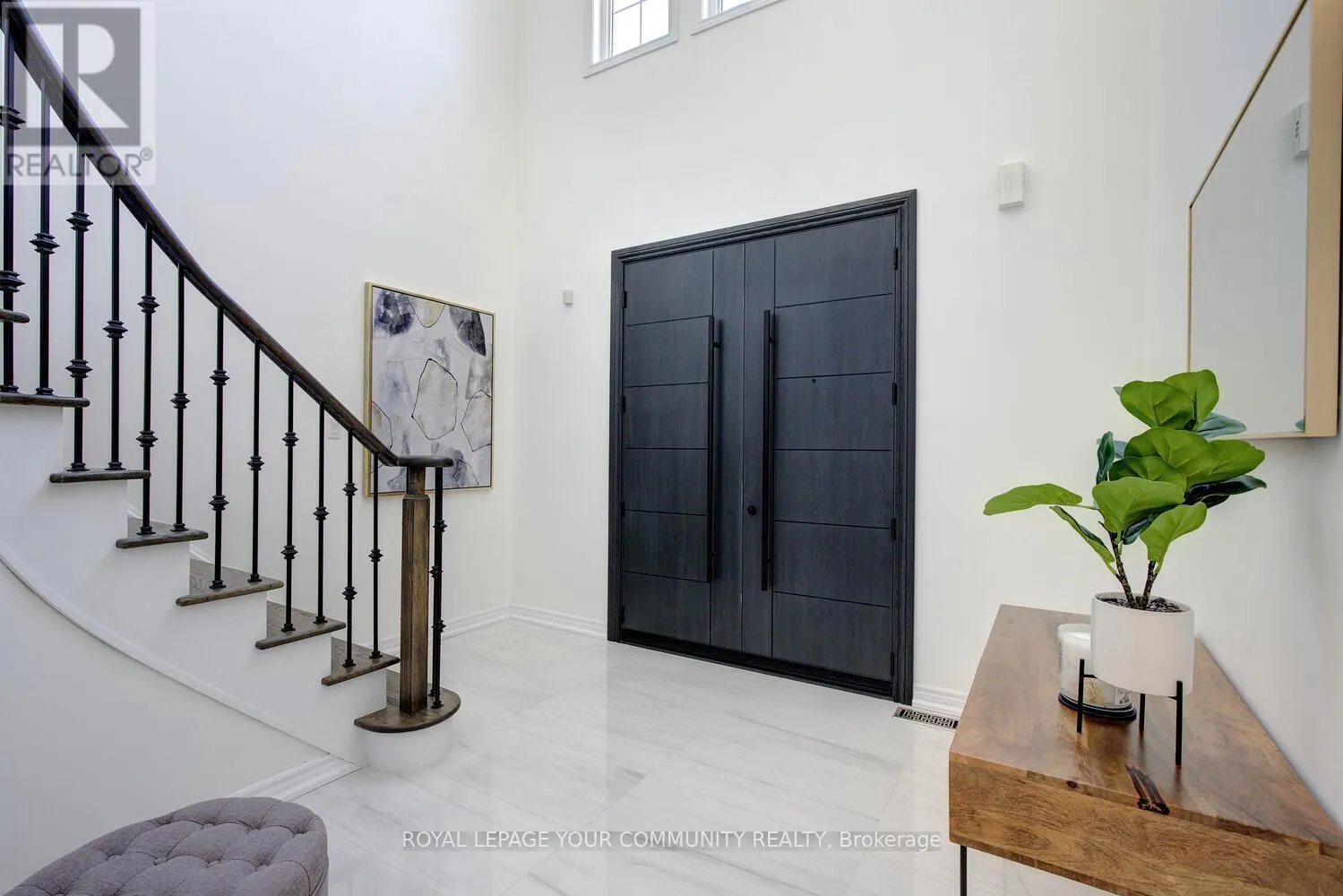 127 GOLDEN FOREST ROAD