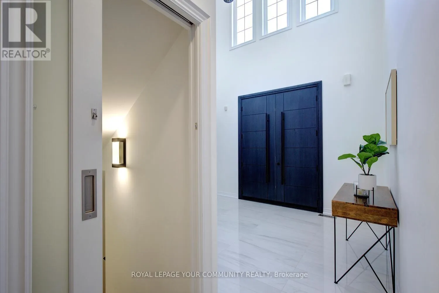127 GOLDEN FOREST ROAD