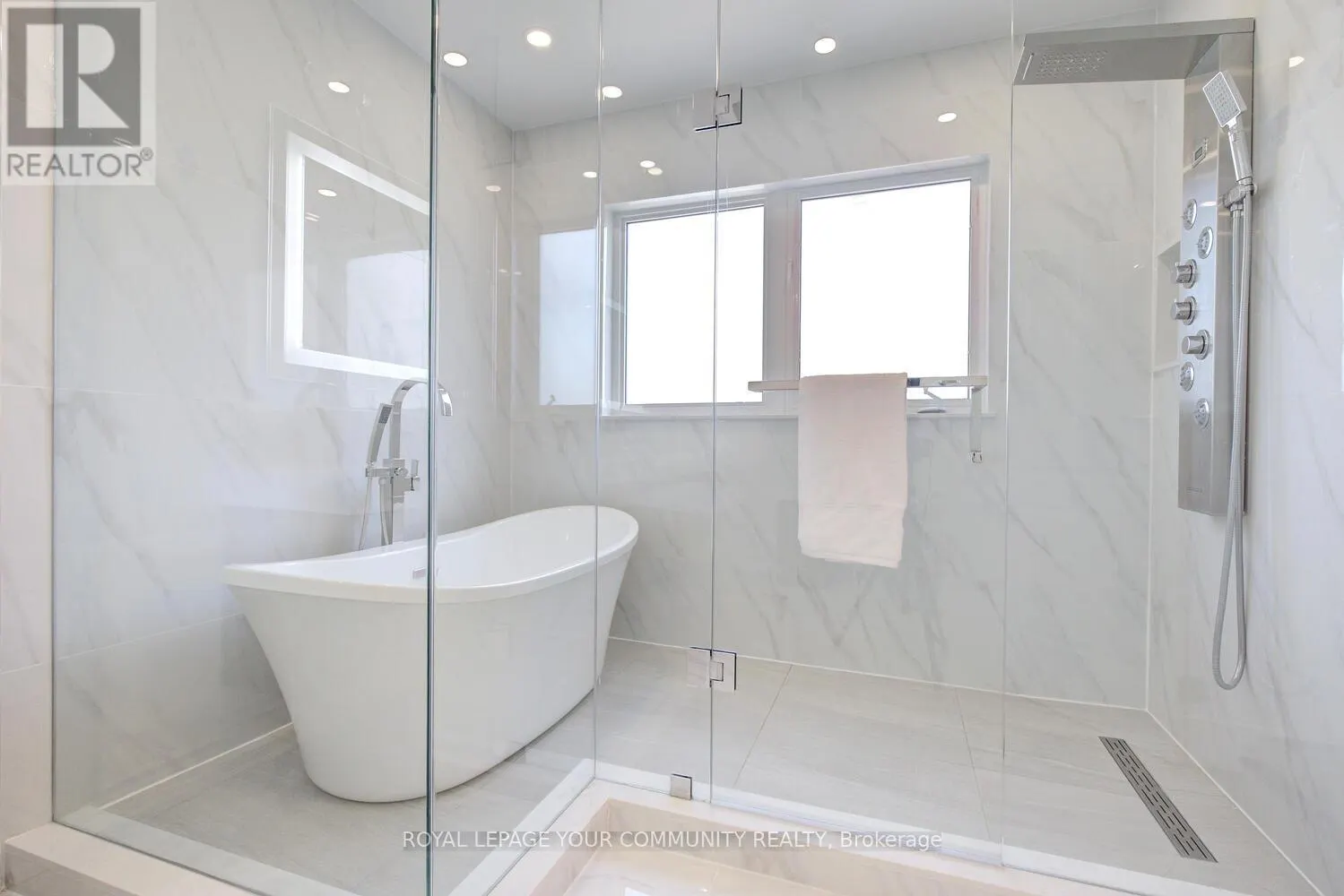 127 GOLDEN FOREST ROAD