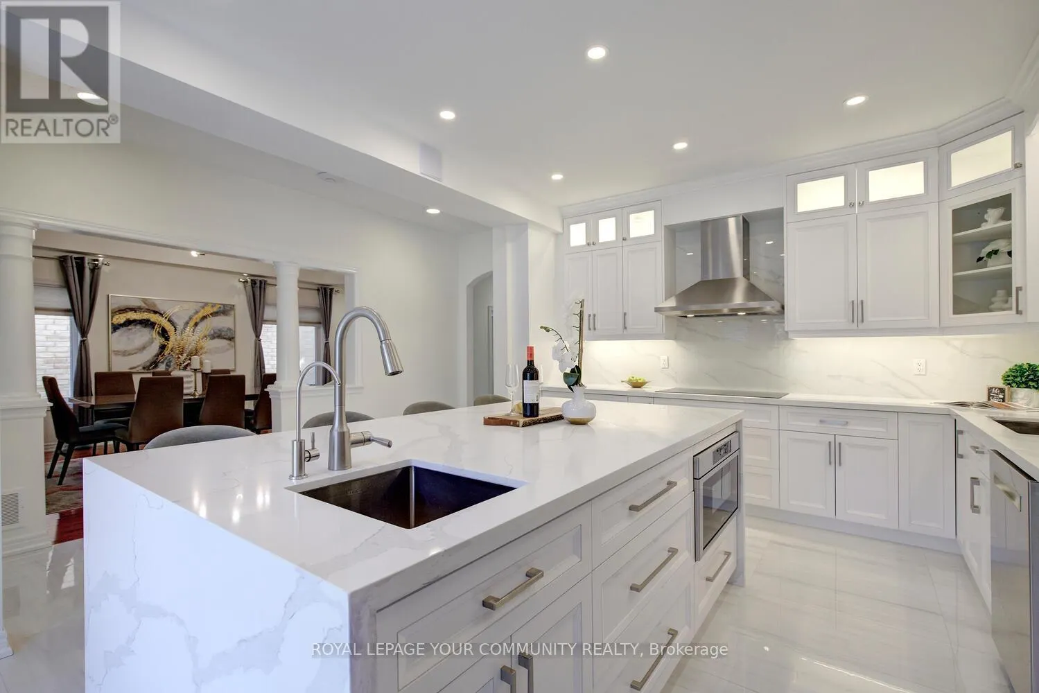 127 GOLDEN FOREST ROAD