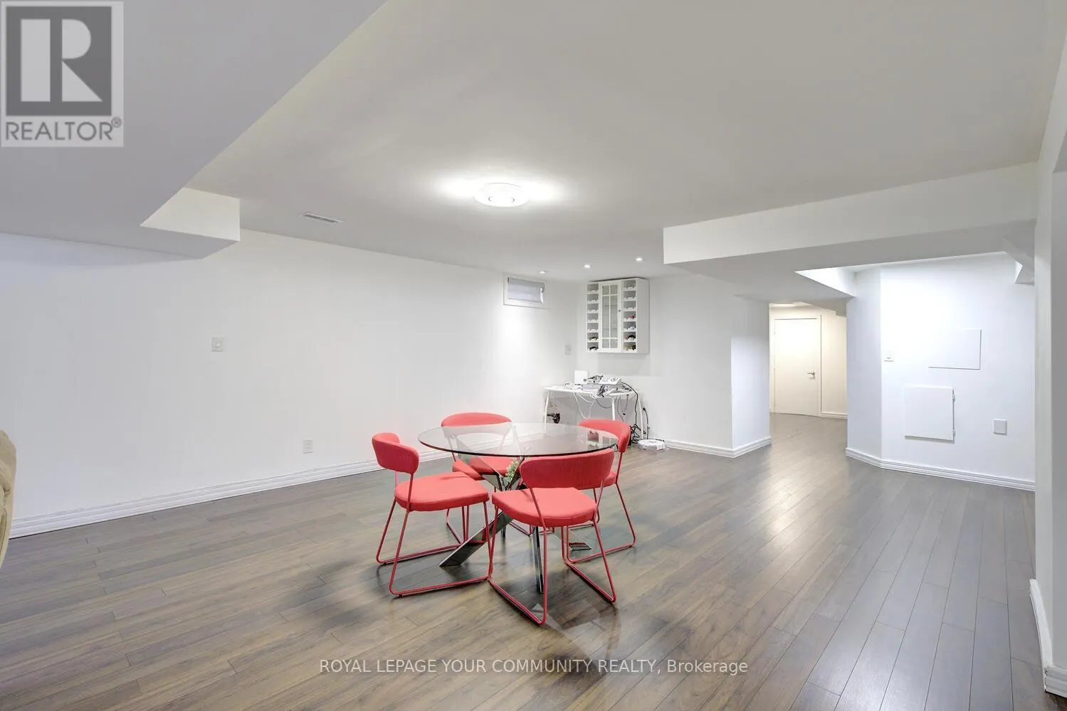 127 GOLDEN FOREST ROAD