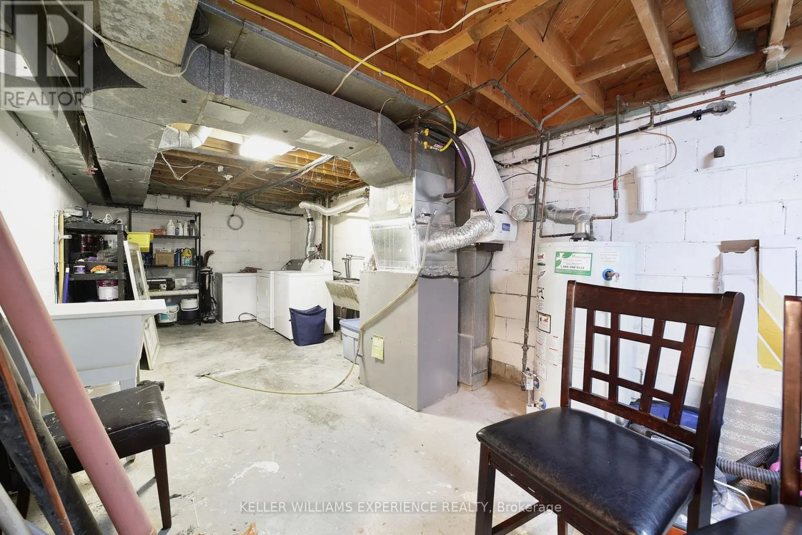 85 GLADMAN AVENUE