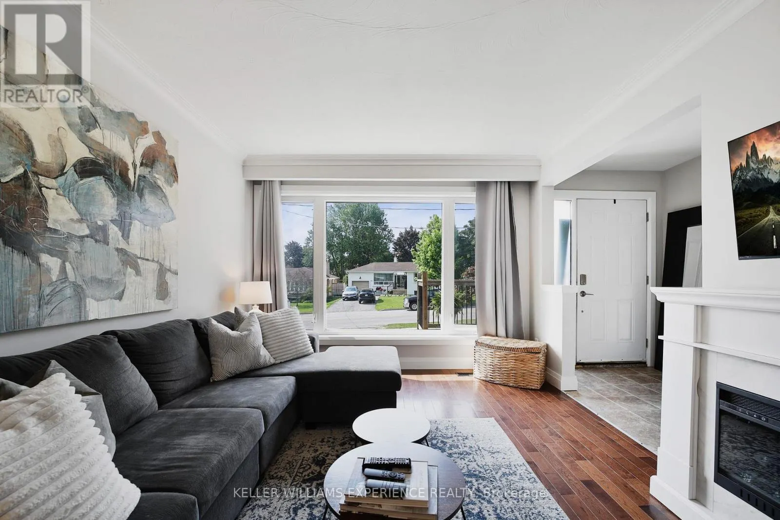 85 GLADMAN AVENUE