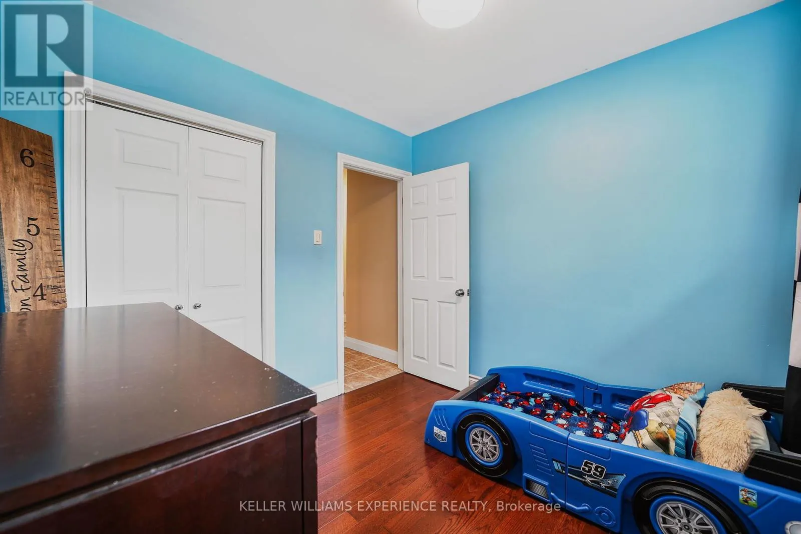 85 GLADMAN AVENUE