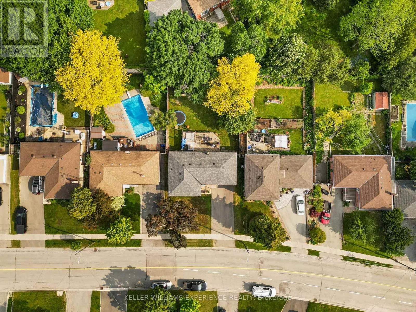 85 GLADMAN AVENUE