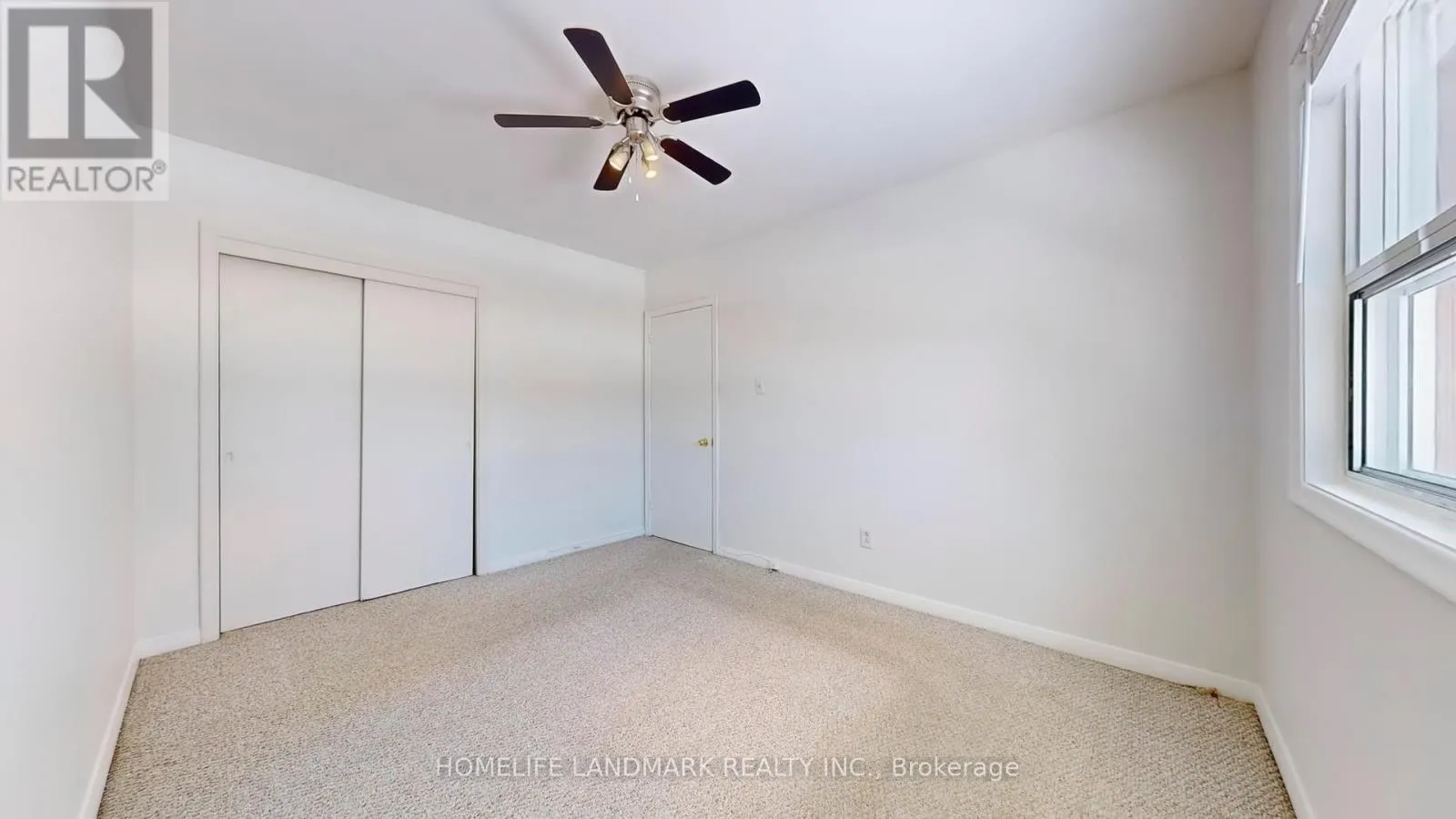 424 BONITA CRESCENT