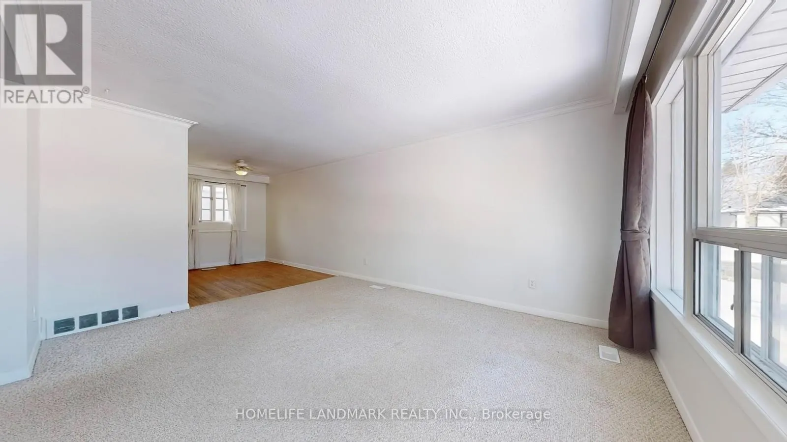 424 BONITA CRESCENT