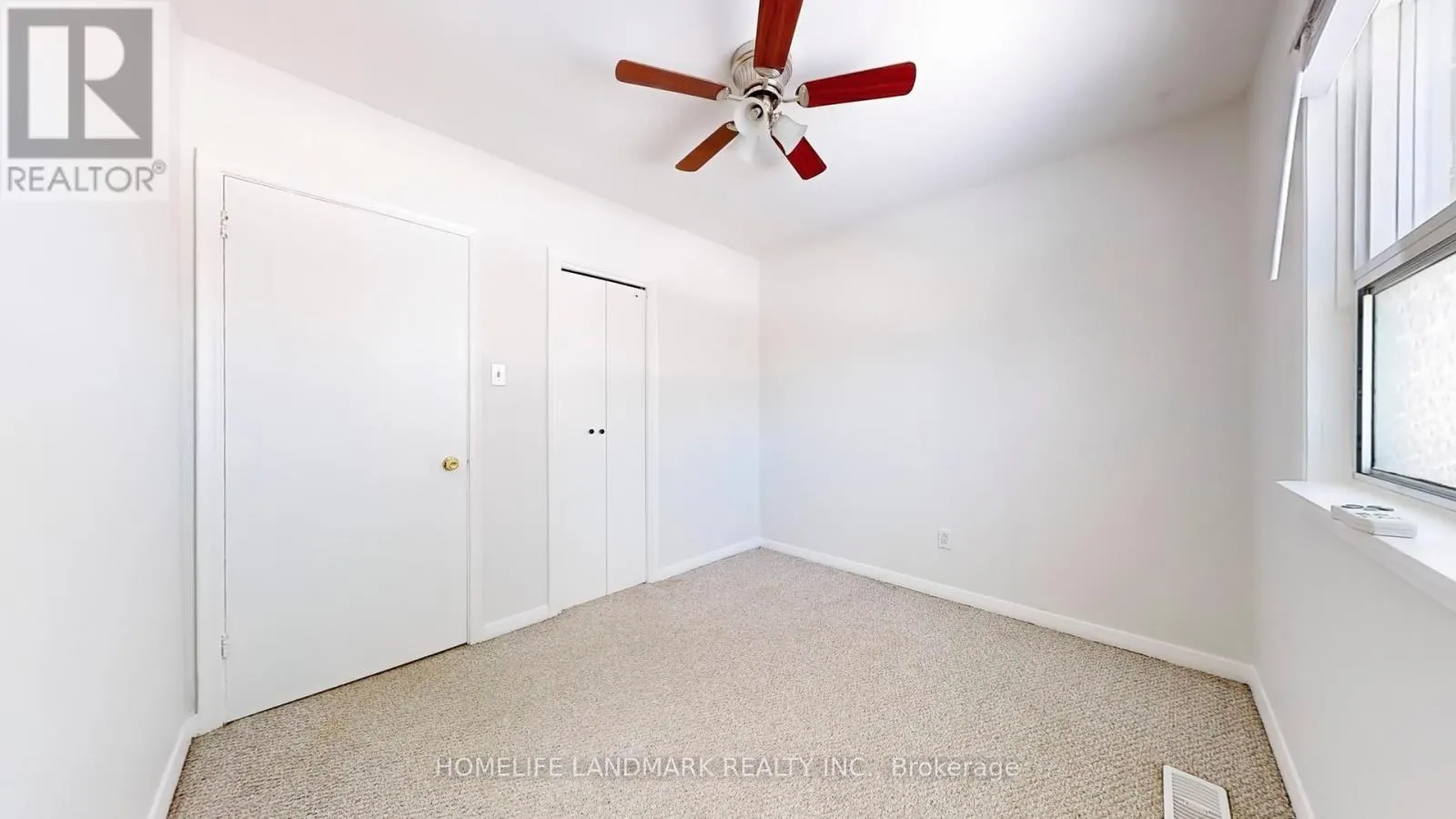 424 BONITA CRESCENT