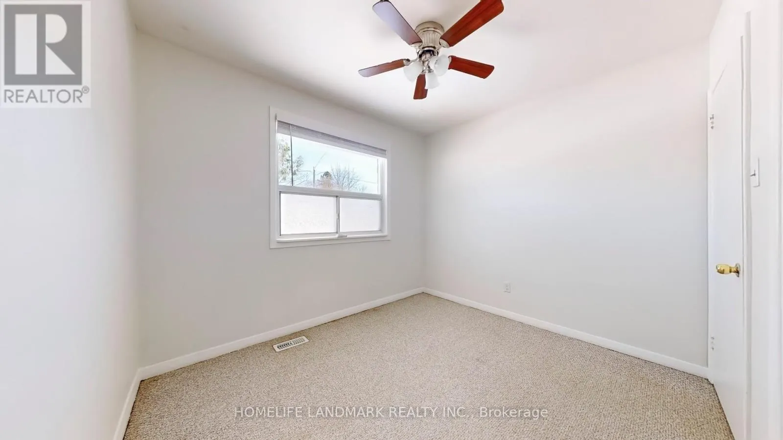 424 BONITA CRESCENT