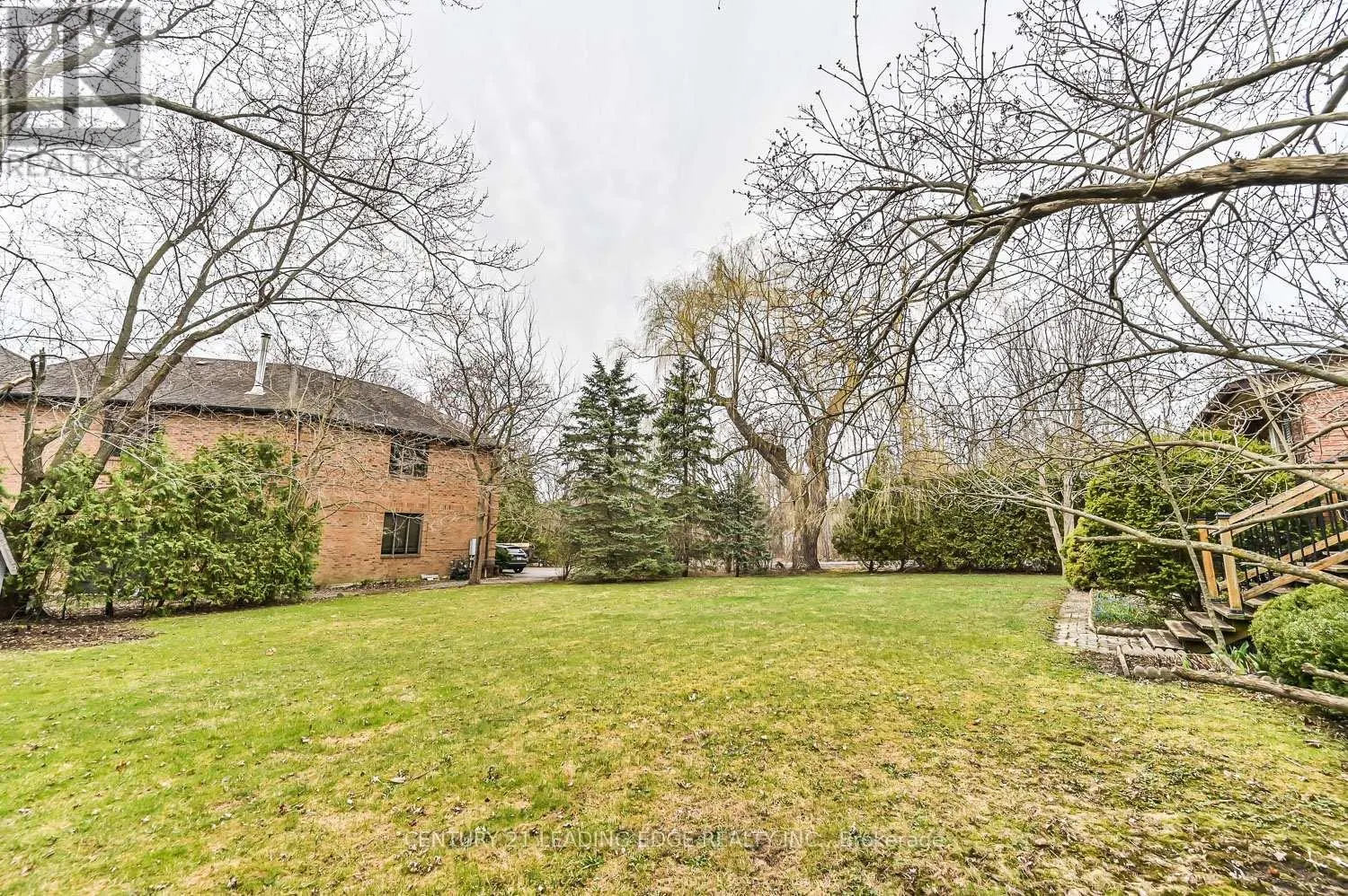 2 MILL RACE COURT