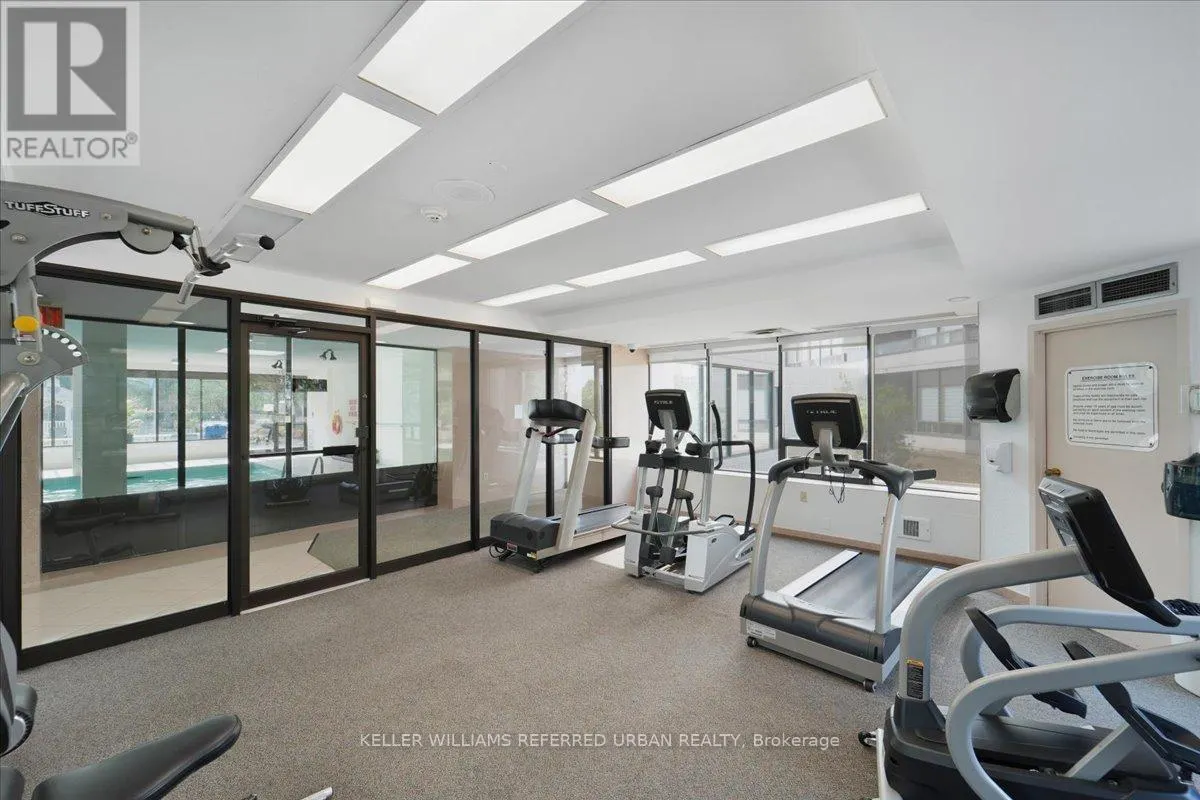 504 - 333 CLARK AVENUE W