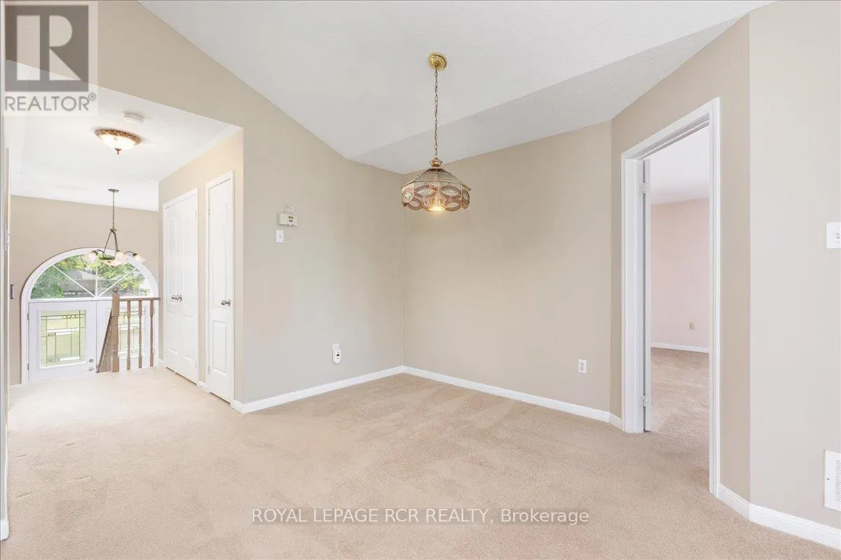 131 MAINPRIZE CRESCENT