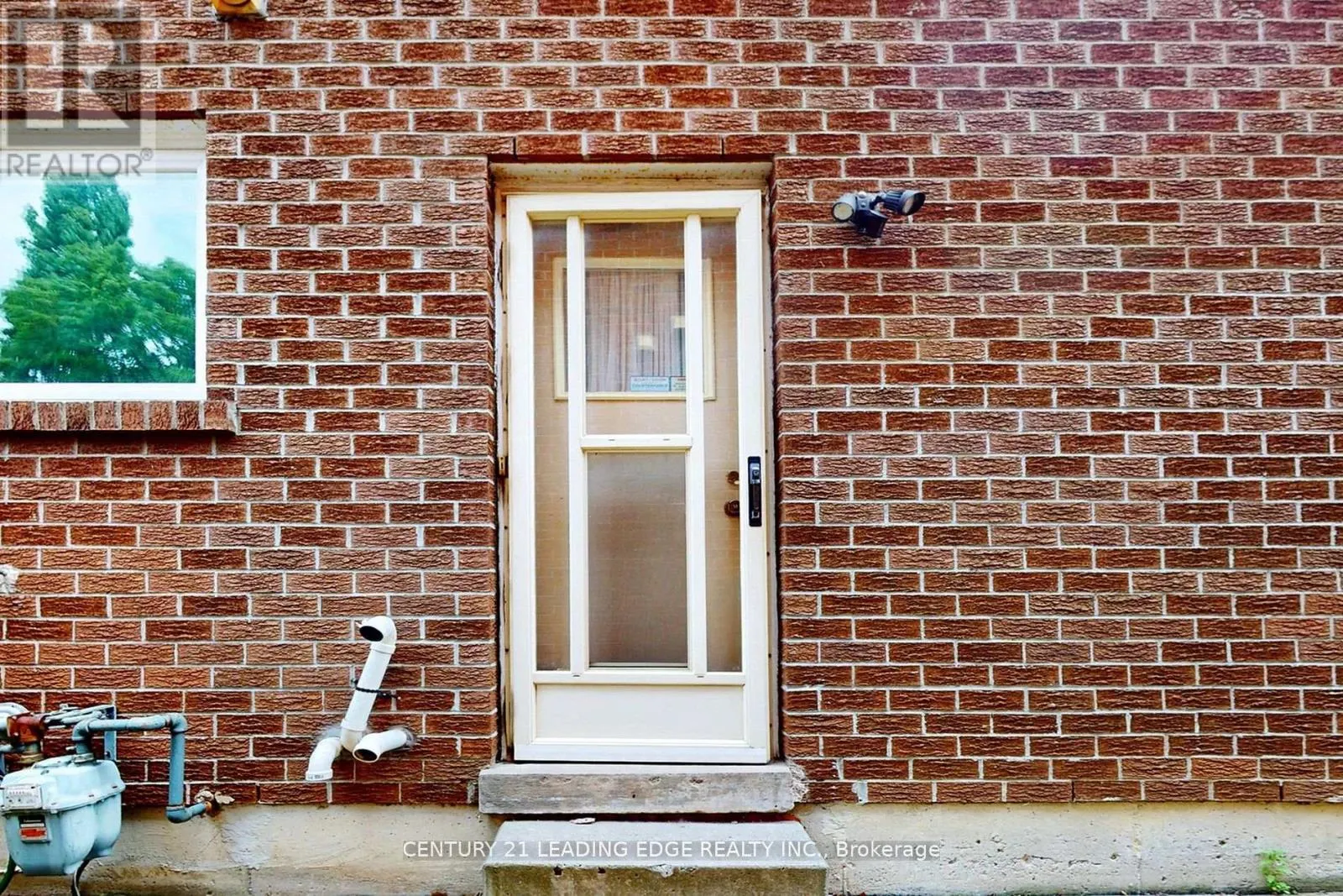 148 STEPHEN STREET