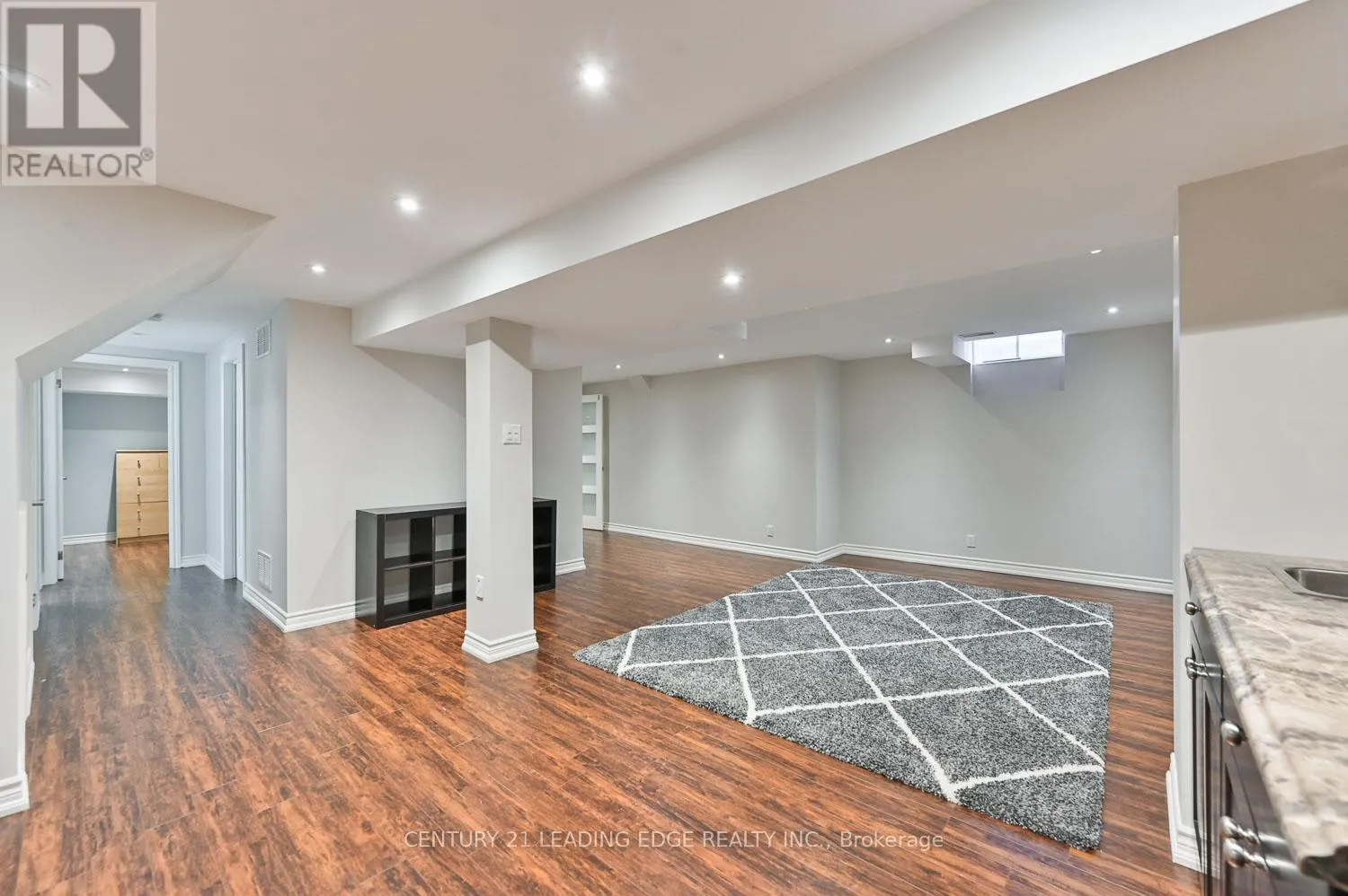 15 MCCARTY CRESCENT
