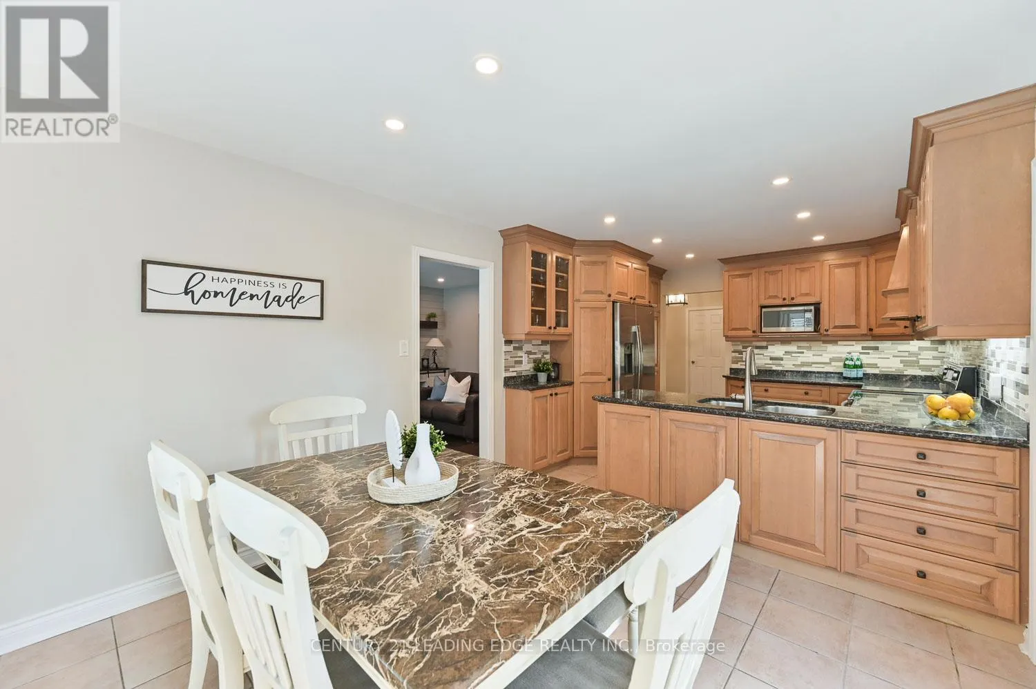 15 MCCARTY CRESCENT