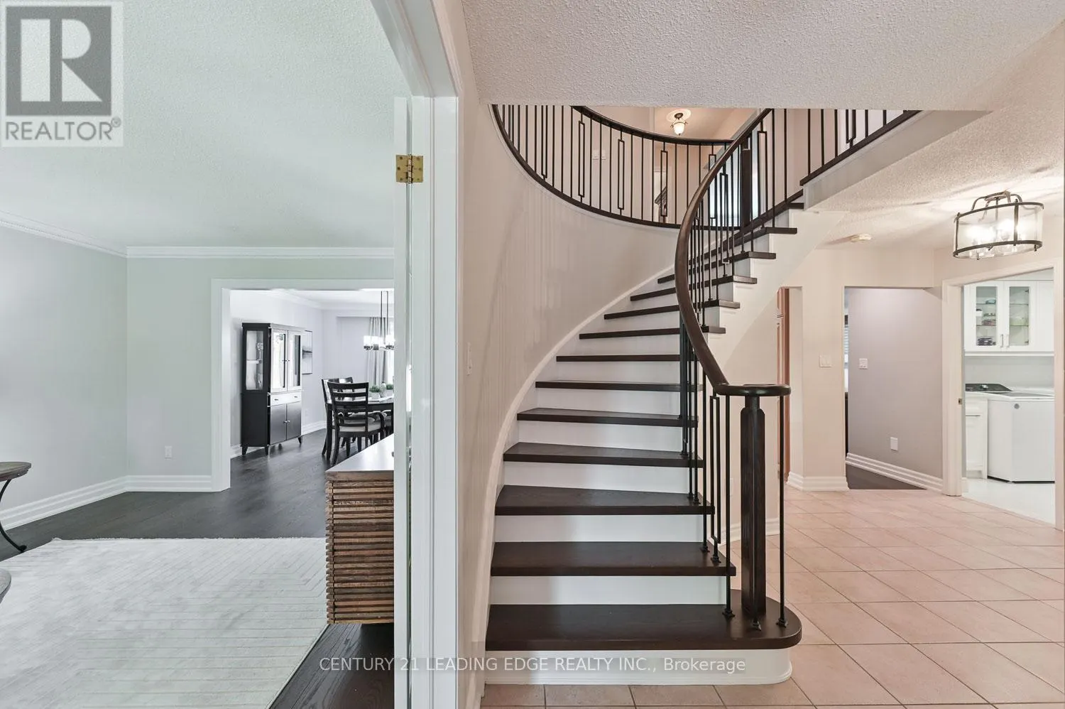 15 MCCARTY CRESCENT
