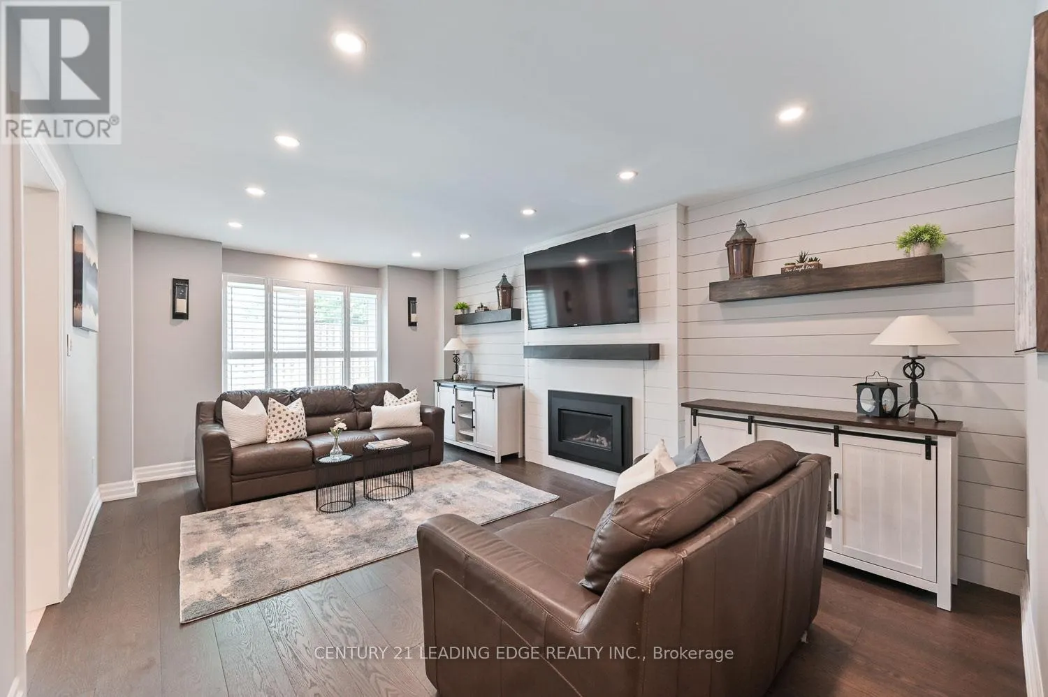 15 MCCARTY CRESCENT