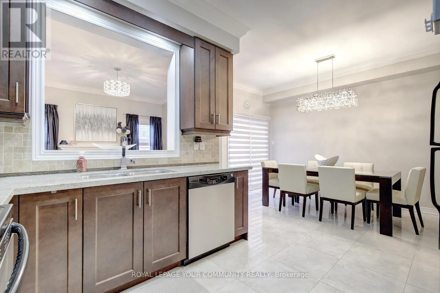 121 MAHOGANY FOREST DRIVE