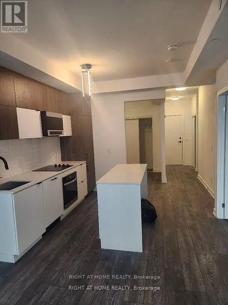 507 - 8888 YONGE STREET
