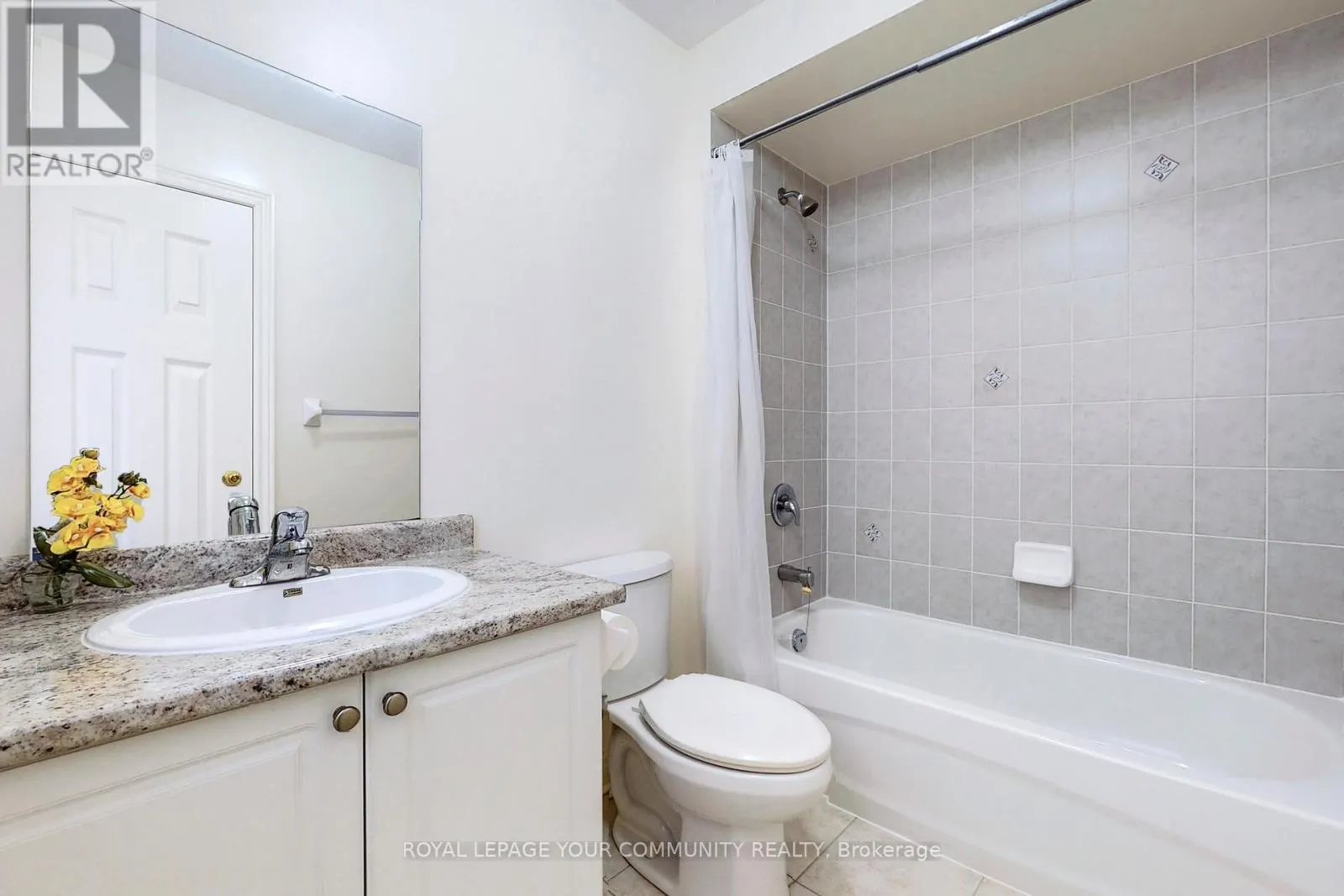 131 AIKENHEAD AVENUE
