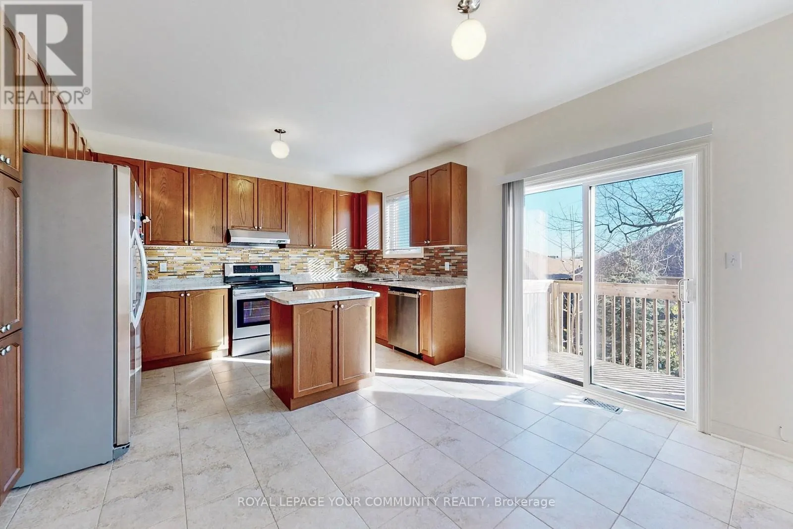 131 AIKENHEAD AVENUE
