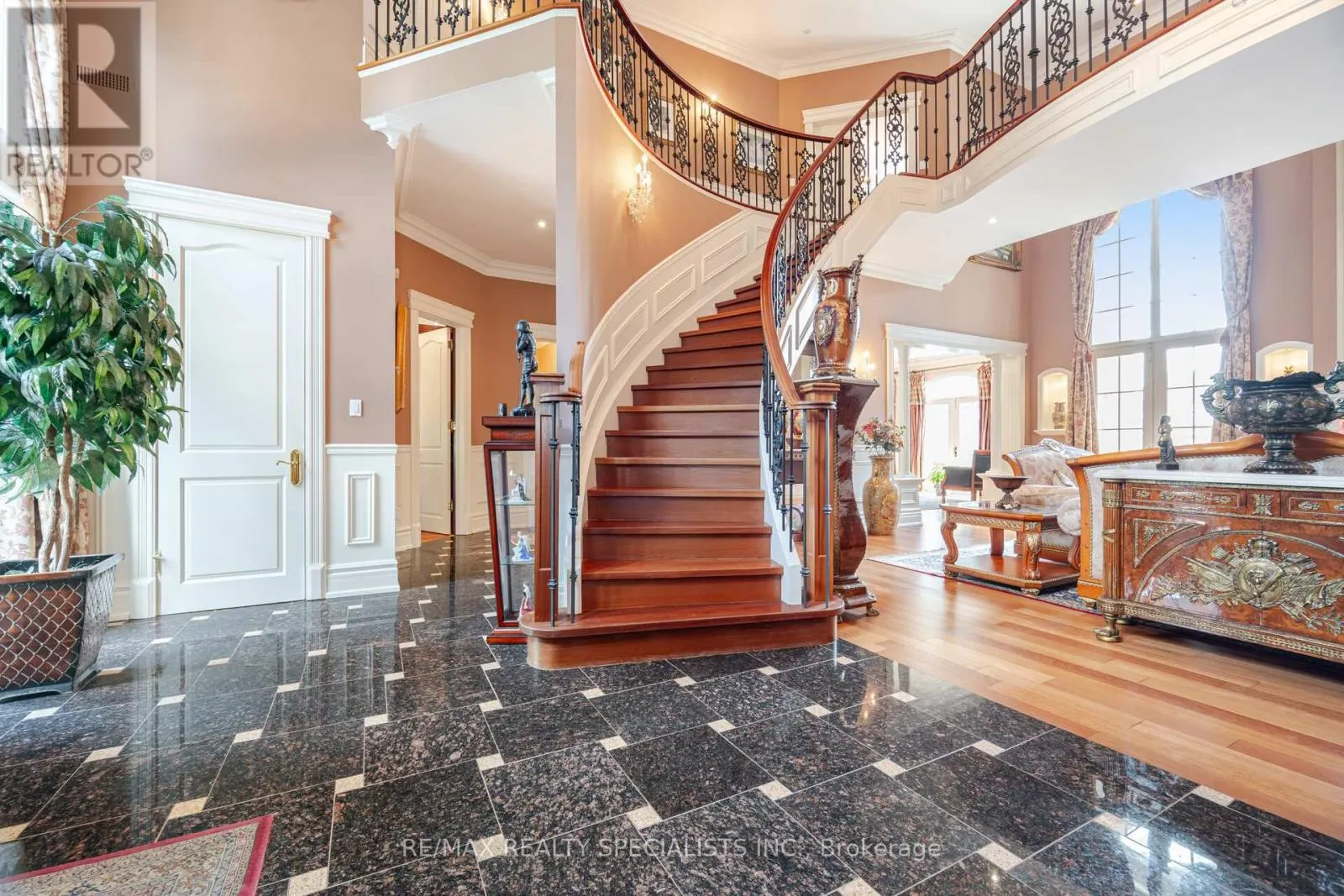 23 MARYVALE CRESCENT
