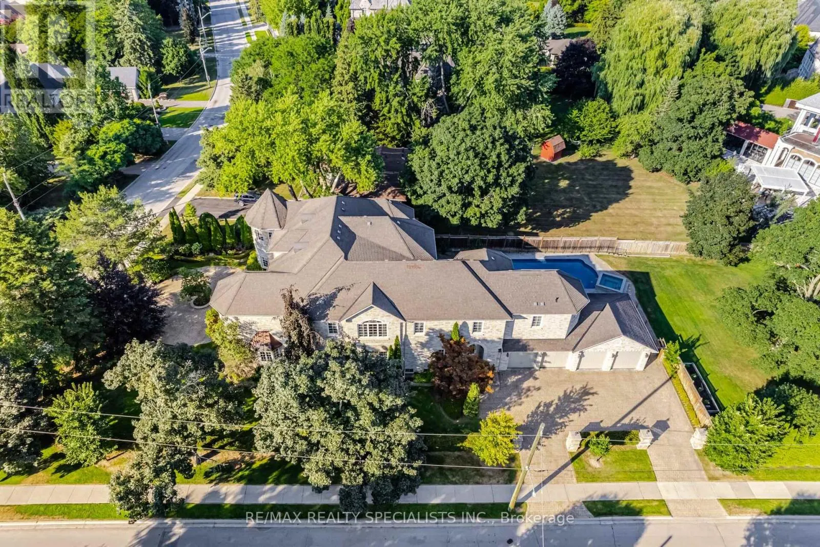 23 MARYVALE CRESCENT