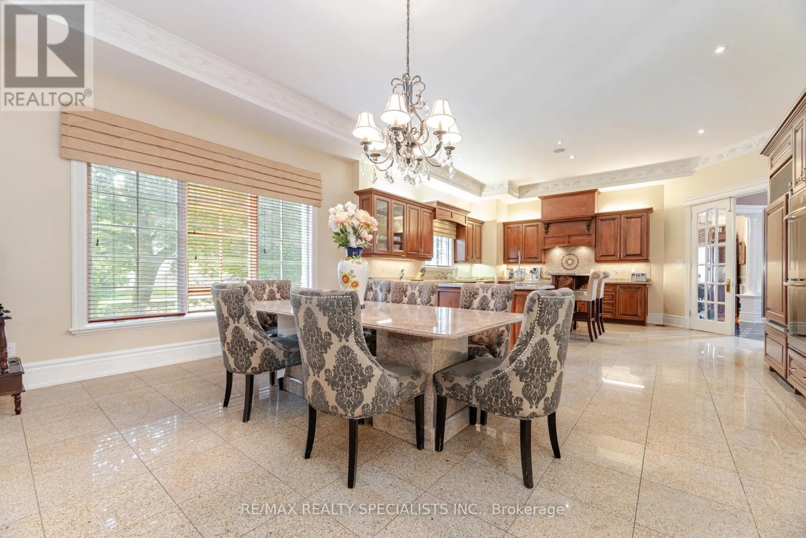 23 MARYVALE CRESCENT