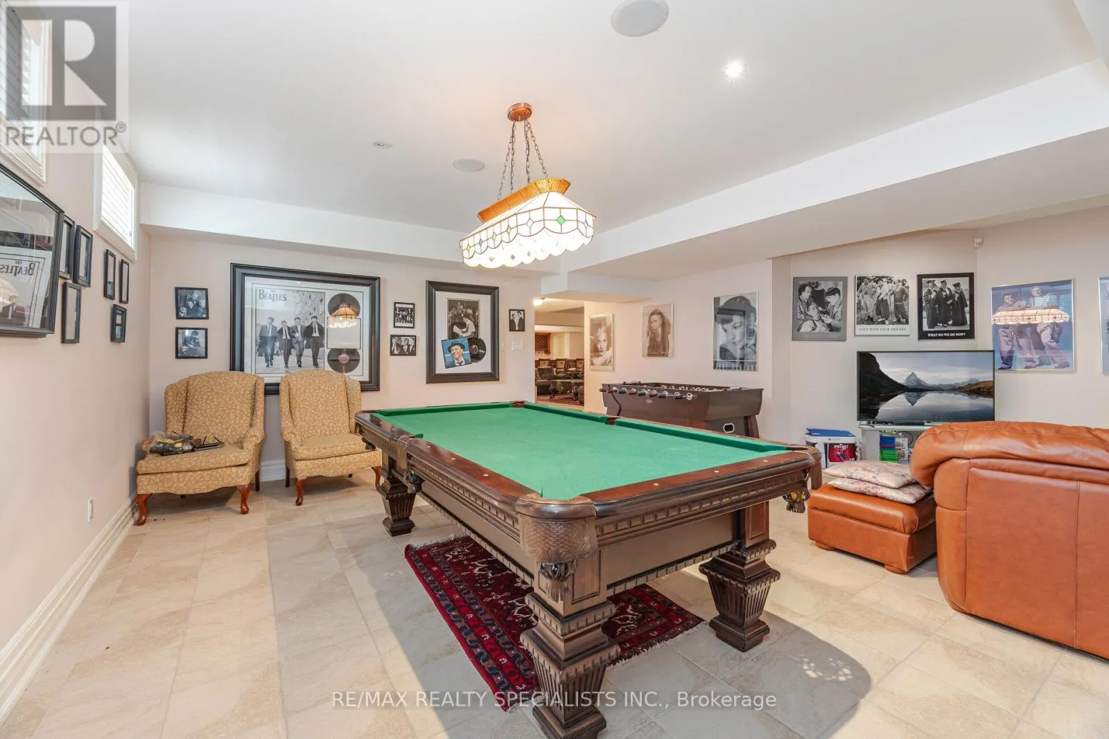 23 MARYVALE CRESCENT