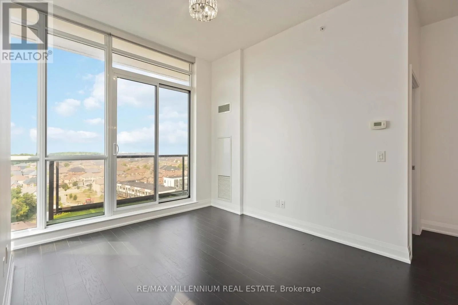 1512 - 9582 MARKHAM ROAD