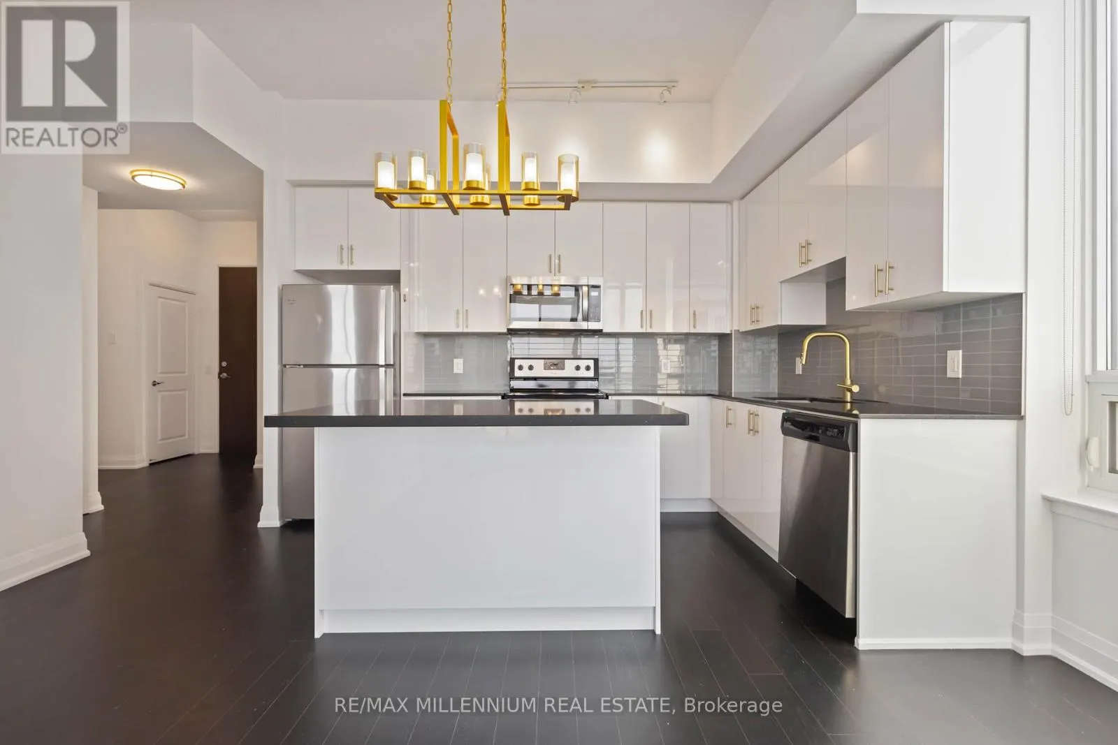 1512 - 9582 MARKHAM ROAD
