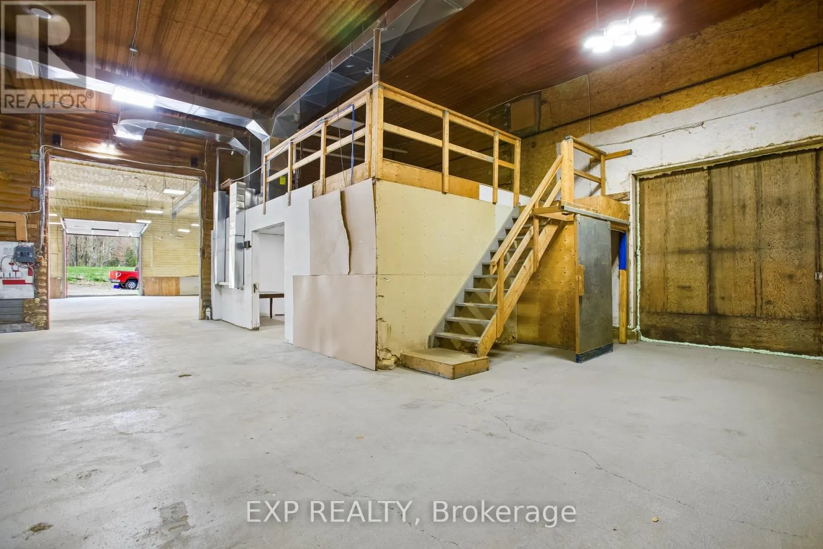 - BARN - 1153 CANAL ROAD