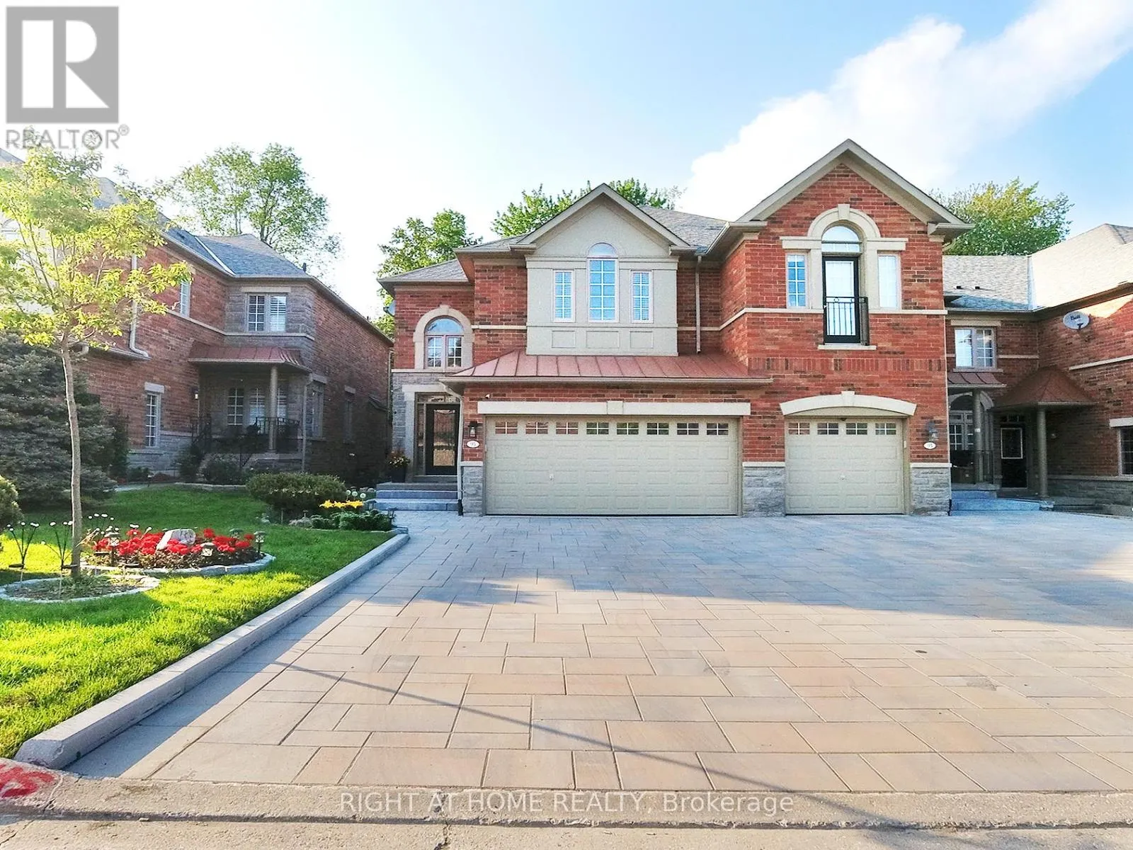 95 WESTBURY COURT